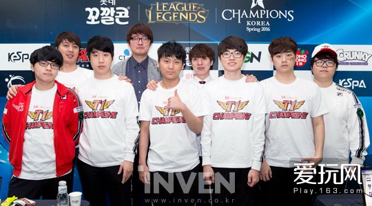 获得了许多 获得了许多